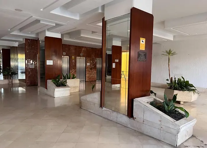 Apartment In Center *