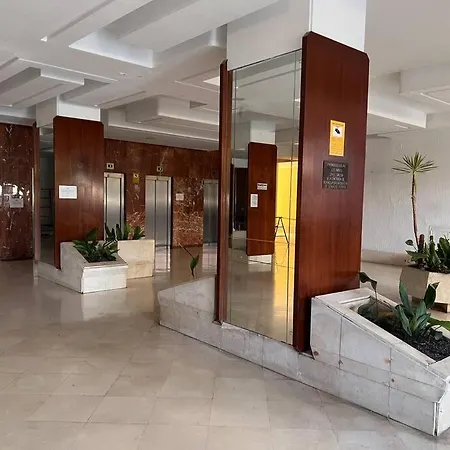 Appartement In Center *